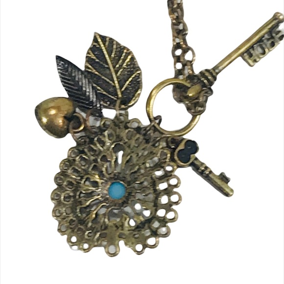 Hearts, Hope, Keys & Leafs Necklace, Antique Brass - Picture 3 of 4
